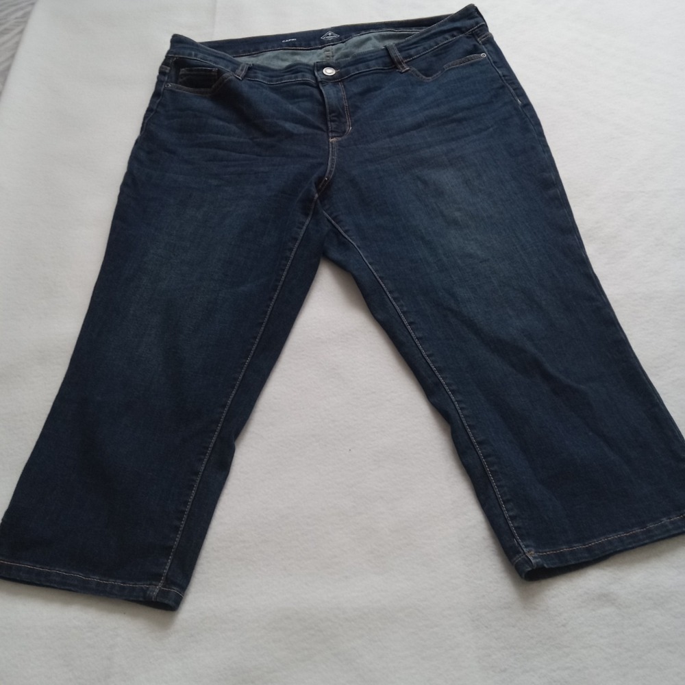 St Johns Bay Dark Blue Denim Capri Pants Womens 20W Stretch Dark Wash